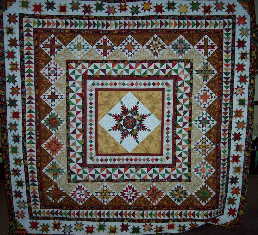 feathered-star-medallion-quilt-handmade-michigan